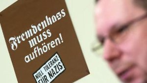 Illegaler Böller explodiert in Auto von Linke-Politiker