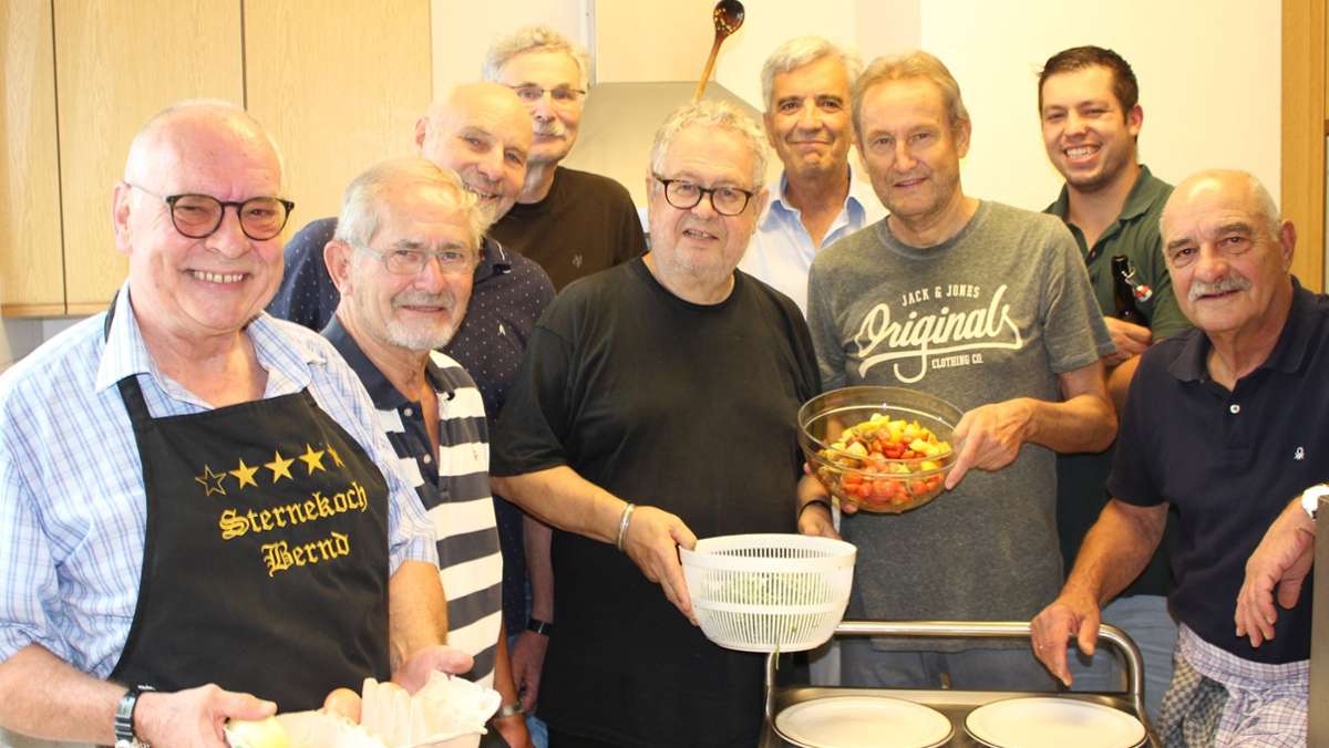Kochtreff in Filderstadt: Männer an den Herd