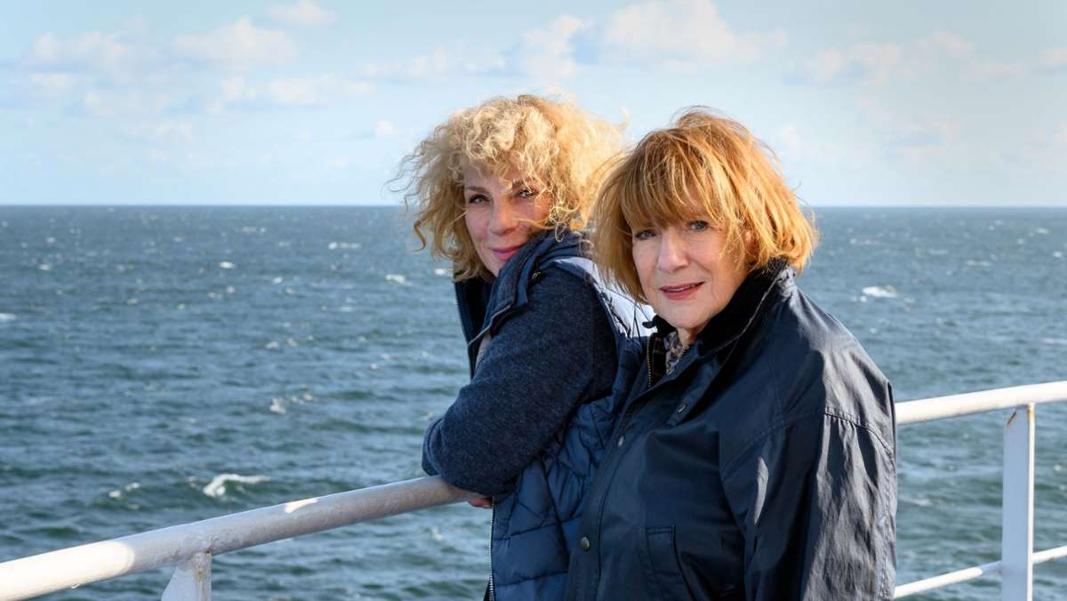Heute im ZDF:  „Zurück ans Meer“: Hannelore und Nina Hoger und ein altes Trauma