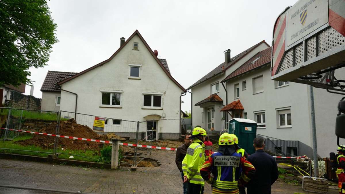 Feuerwehreinsatz in Wernau: Ein Arbeiter durch Explosion in Wohnhaus verletzt