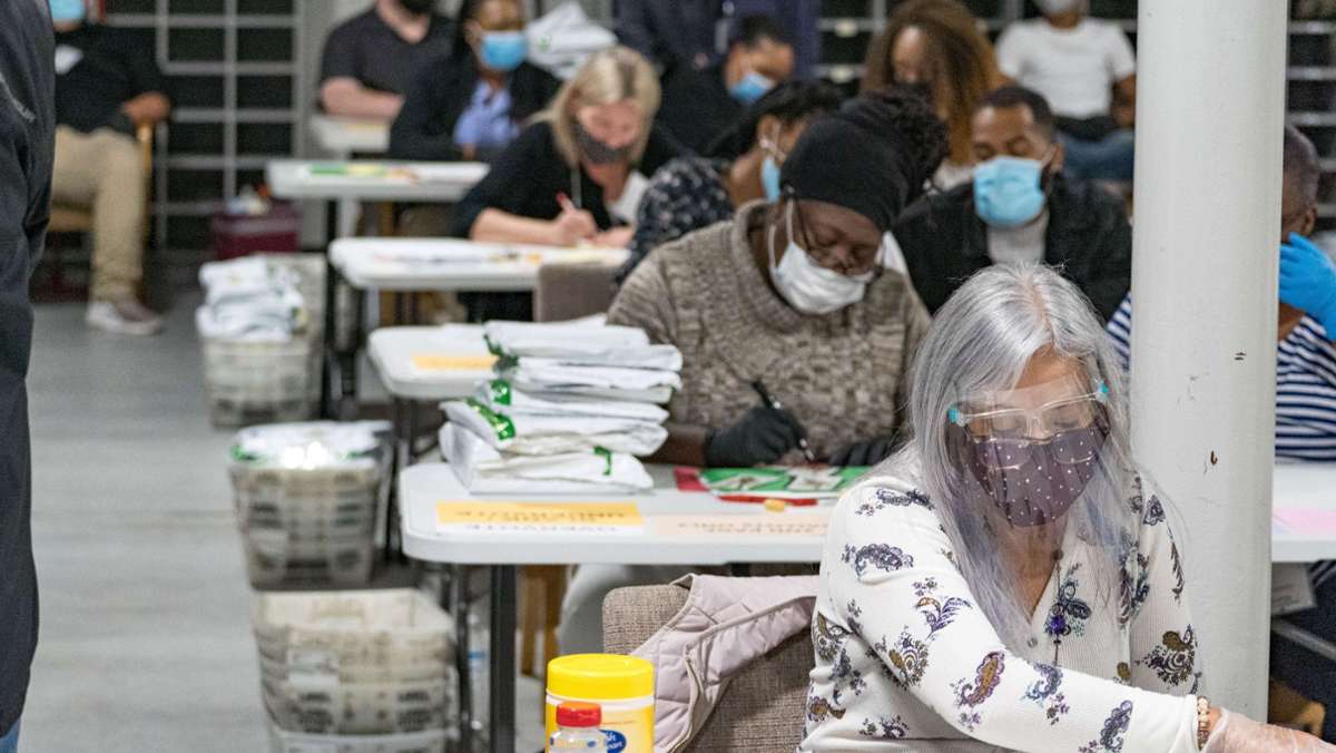 US-Wahl in Georgia: 2500 ungezählte Stimmzettel bei Nachzählung gefunden