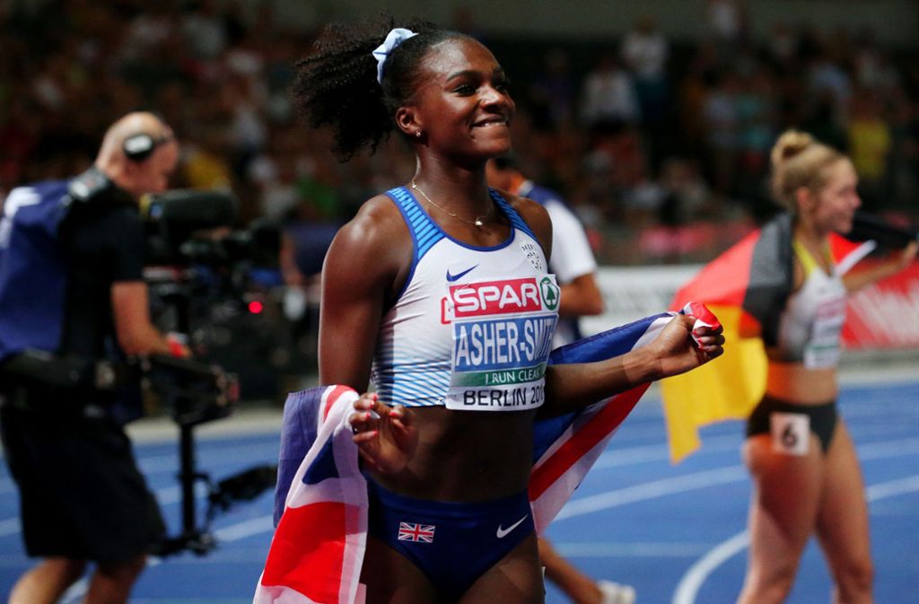 Dina Asher-Smith sahnte bei der EM in Berlin 2018 gleich drei Mal die Goldmedaille ab. Auf 100 Meter (10,85 Sekunden) und 200 Meter (21,89 Sekunden) lief die Britin nationalen Rekord. Und auch mit der viermal 100-Meter-Staffel war sie siegreich.
