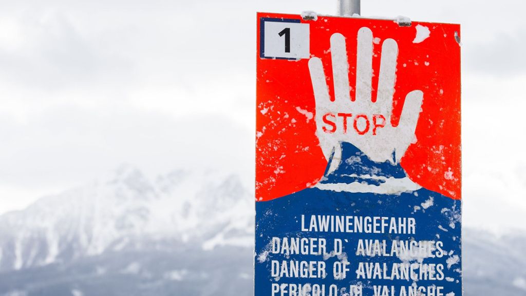 News-Blog zum Schneechaos in den Alpen: 24-Jähriger kommt durch Lawine ums Leben