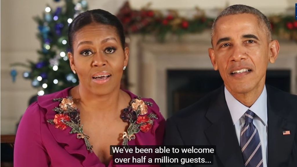 Letzte Weihnachtsbotschaft der Obamas: Wie sich Michelle Obama über ihren Mann lustig macht